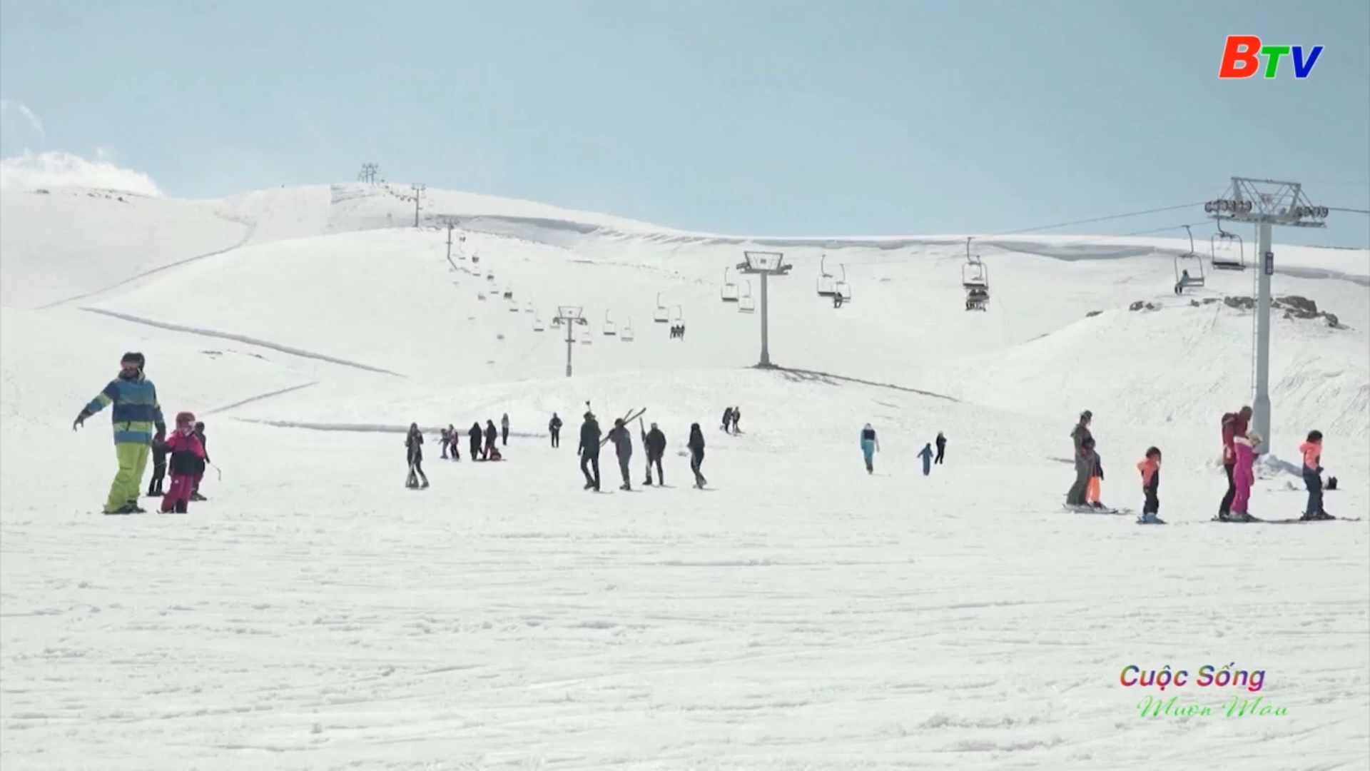 Li-băng khi trượt tuyết trở thành xa xỉ